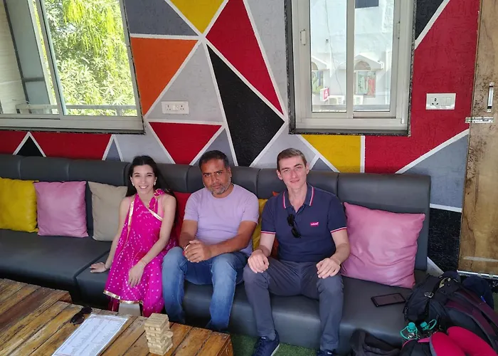 Bedweiser BackpackersHostel